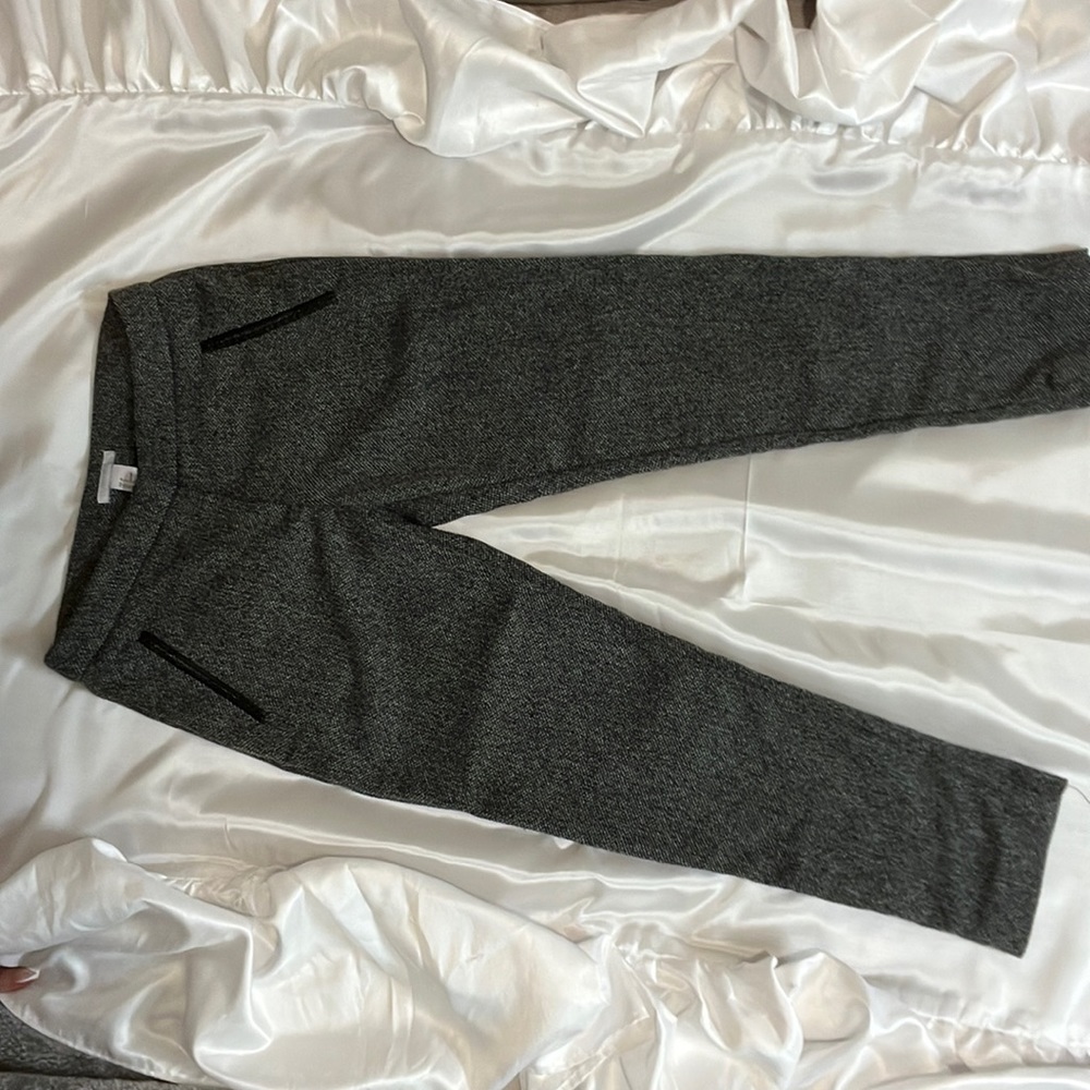 H&M knitted dress capri pants Size 6